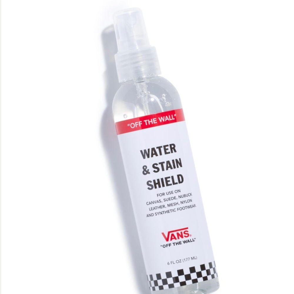 ✨Brand New✨Vans Water and Stain Shield Spray (6oz)